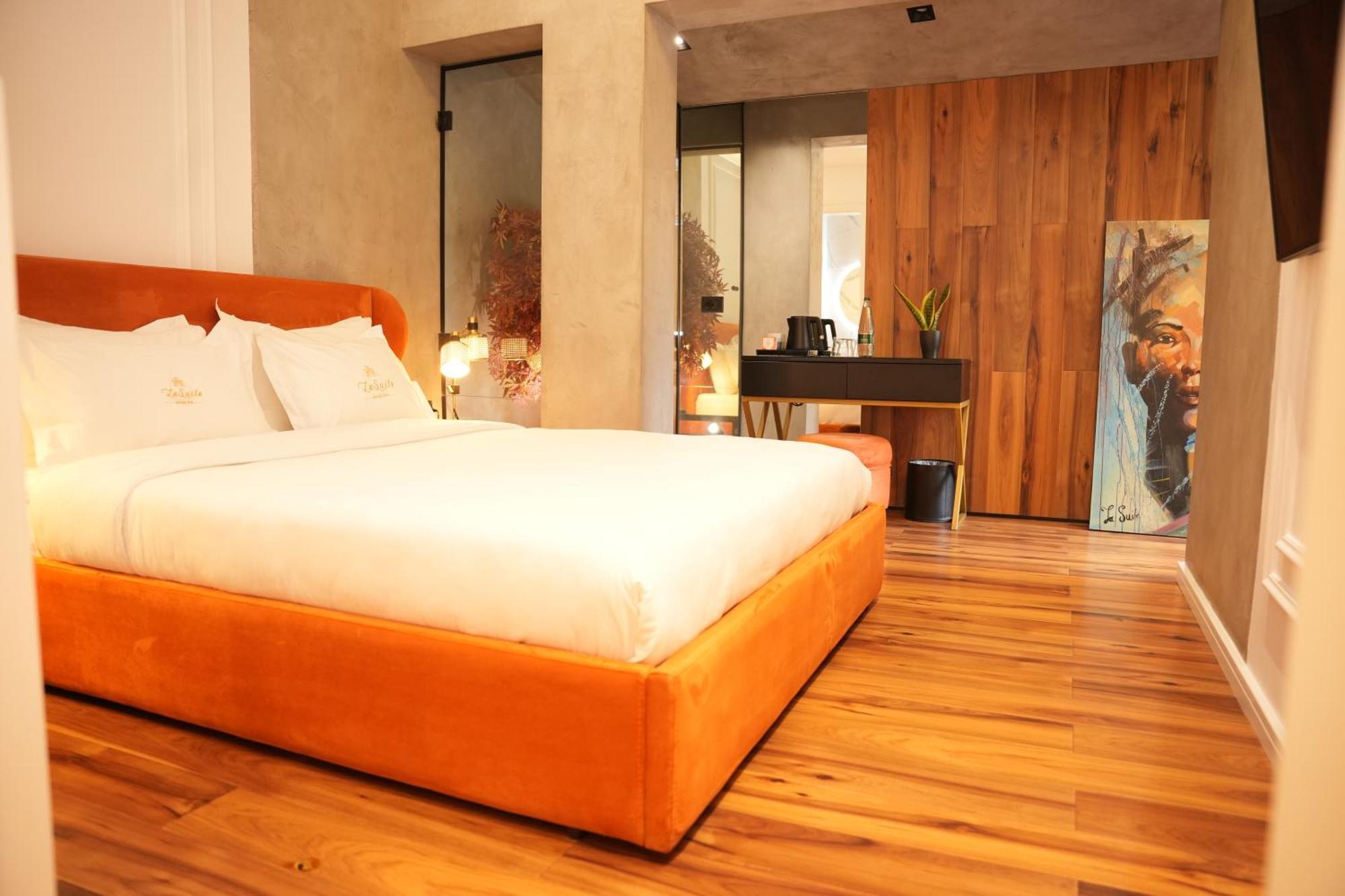 La Suite Boutique Hotel Tirana Exterior foto